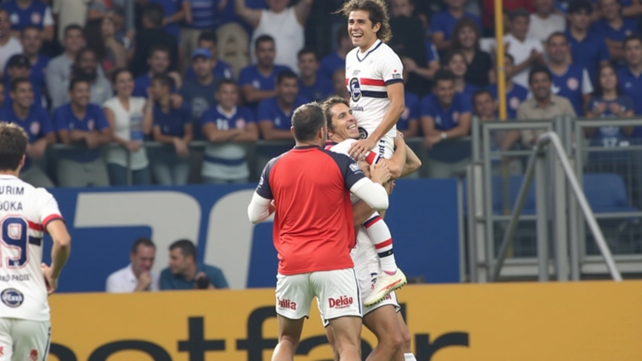 São Paulo supera arbitragens controversas e conquista vitória gigantesca contra o Cruzeiro