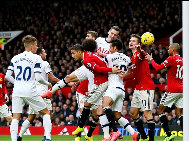 Duelo Manchester United x Tottenham no Old Trafford promete emoções e mudanças na tabela