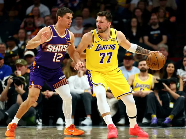 Suns derrubam Lakers com triplo final após noite épica de Luka Doncic